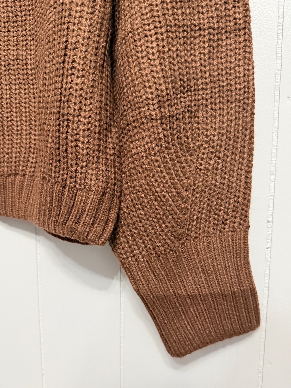 #2) NWT Cozy Brown V-Neck Button-Front Cardigan - Picture 4 of 6
